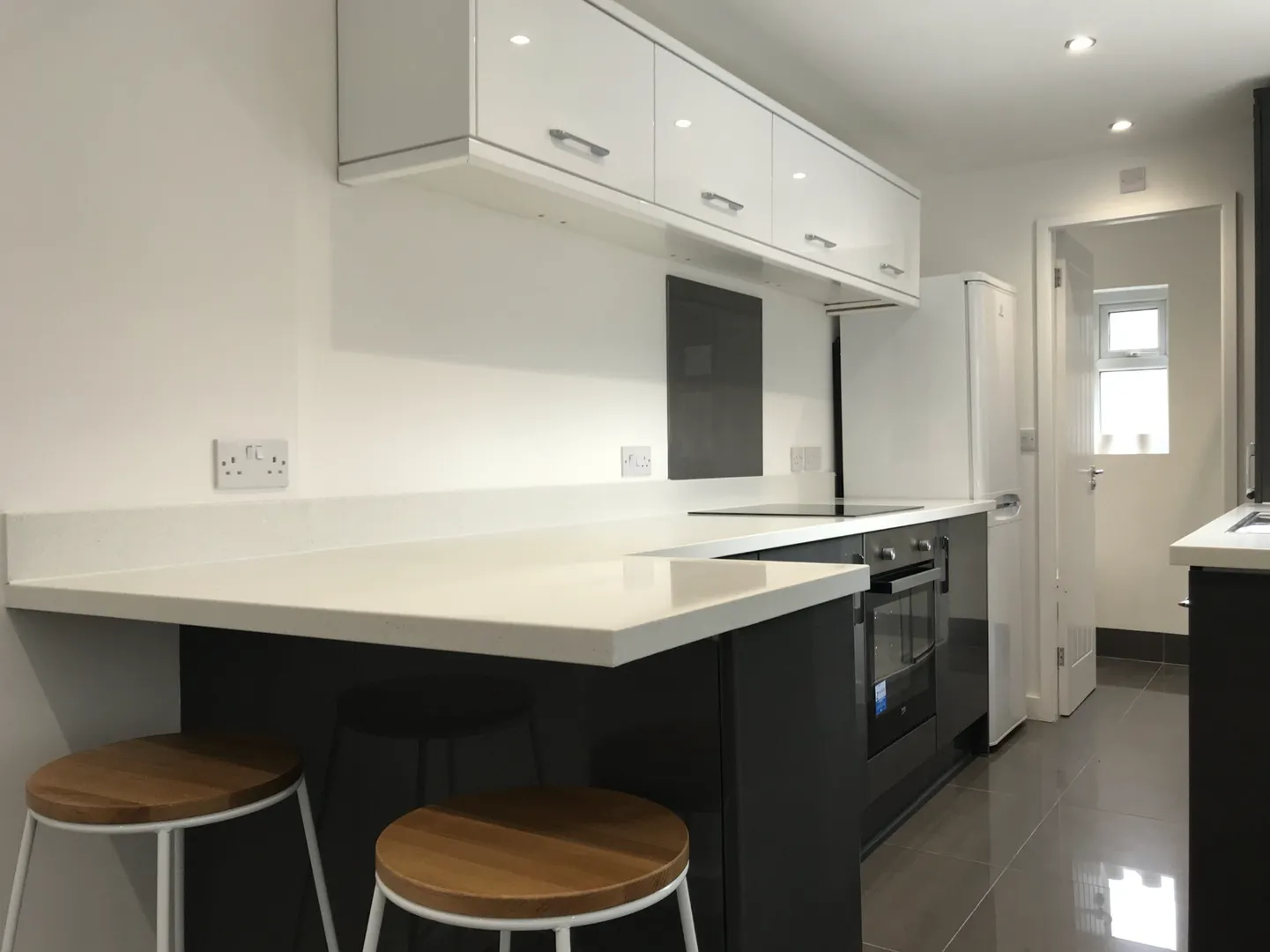 Spacious 2 Bed House // AUG 2026 - Image 1